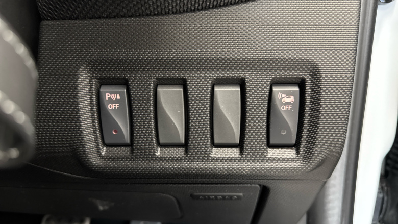 Smart EQ fortwo coupe 60kW EQ Pulse Premium 17kWh 2dr Auto [22kWCh] Electric Coupe